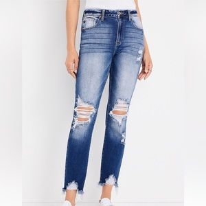 KanCan distressed straight leg jeans